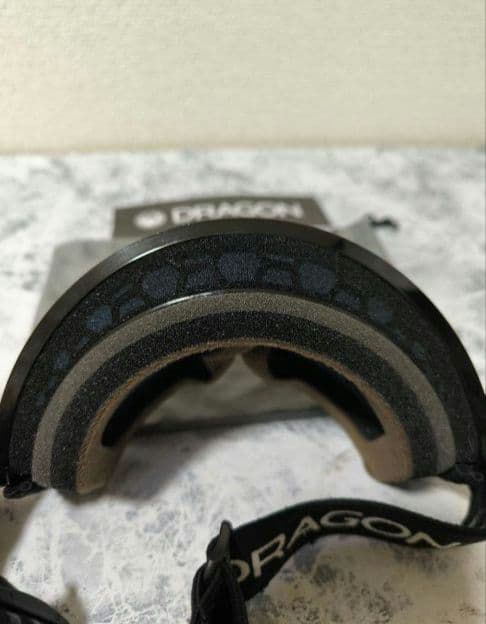 美品✨Dragon■スノボー/スキー/ゴーグル/収納袋付き