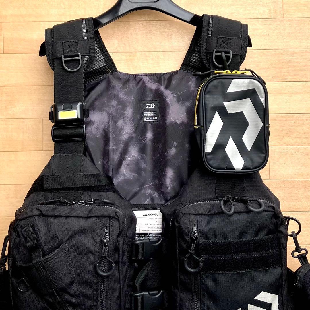 ダイワ フローティングベスト ライフジャケット ゲームベスト DF-6421
