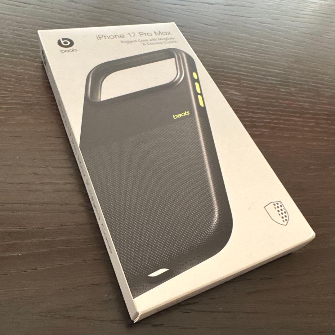 apple純正 iPhone 17 Pro Max Ragged Case