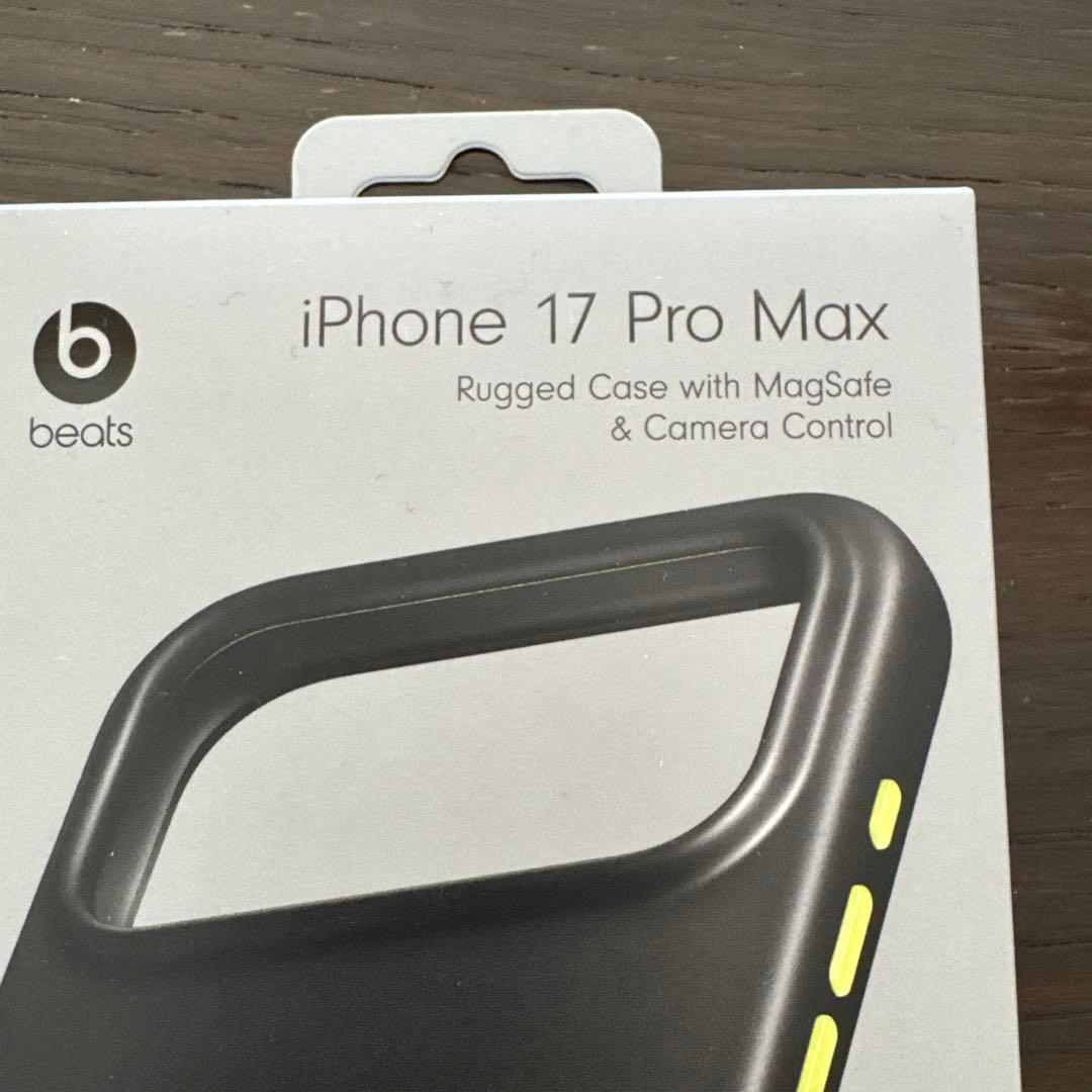 apple純正 iPhone 17 Pro Max Ragged Case