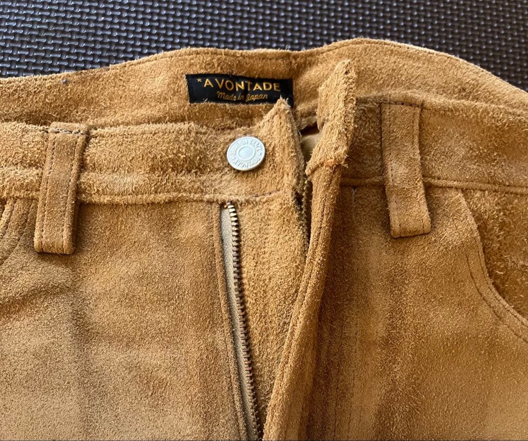 【メルカリ市特価】牛革　ズボン　革パン　A VONTADE レザーパンツ