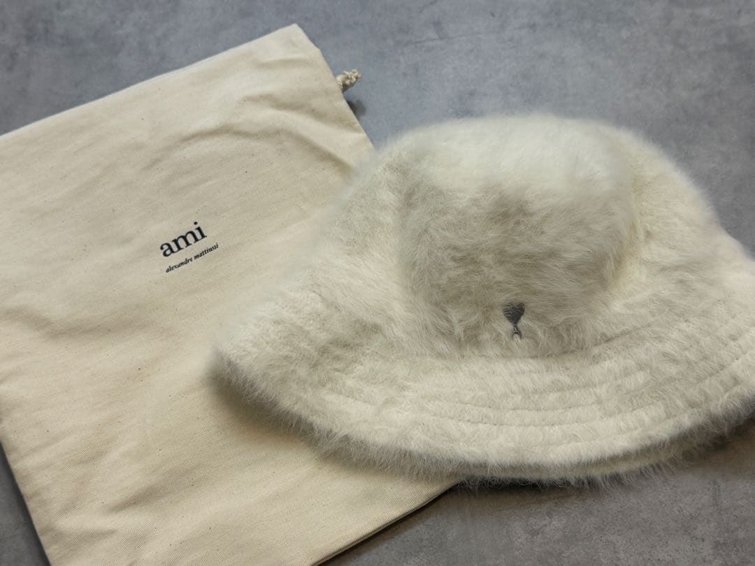 ami paris　AMI DE COEUR スタッズ バケットハット