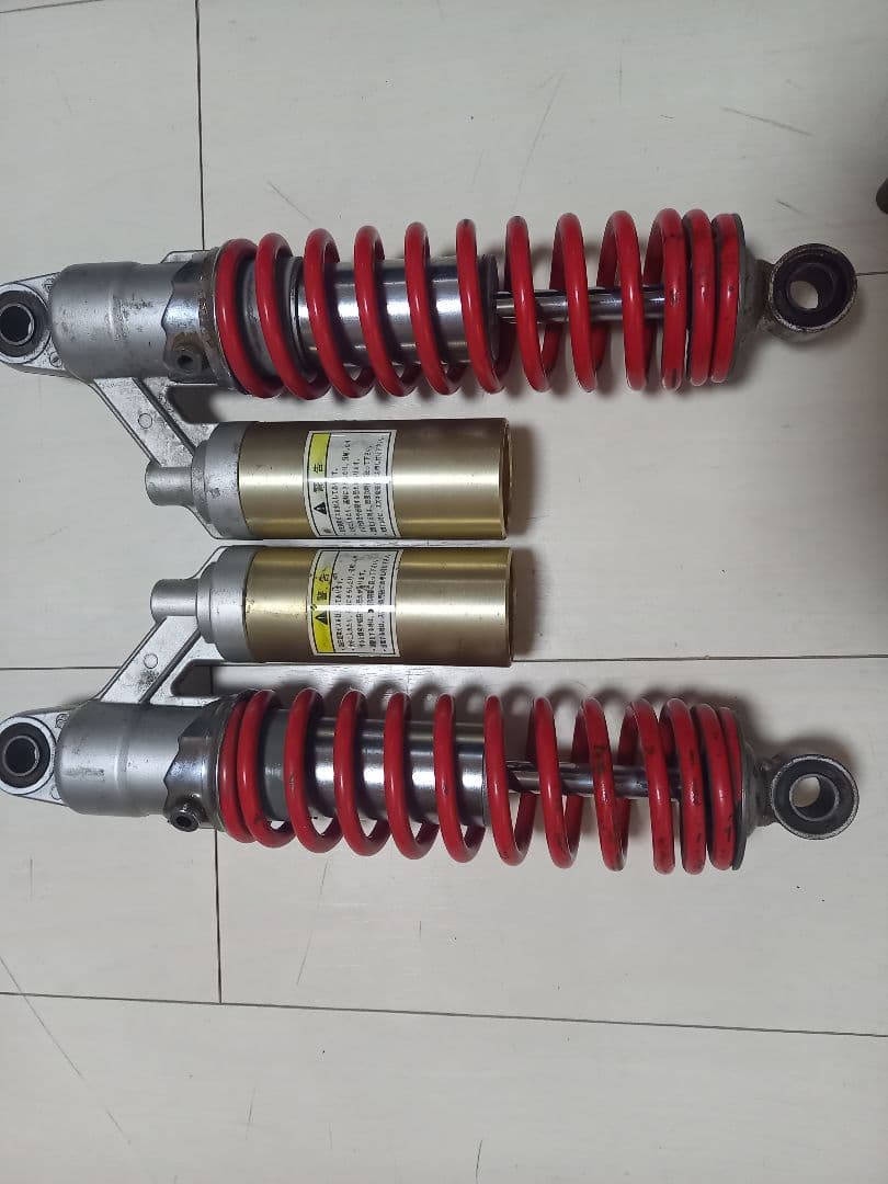 GSX400 インパルス リアサス　カヤバ　XJR ZRX CB400SF