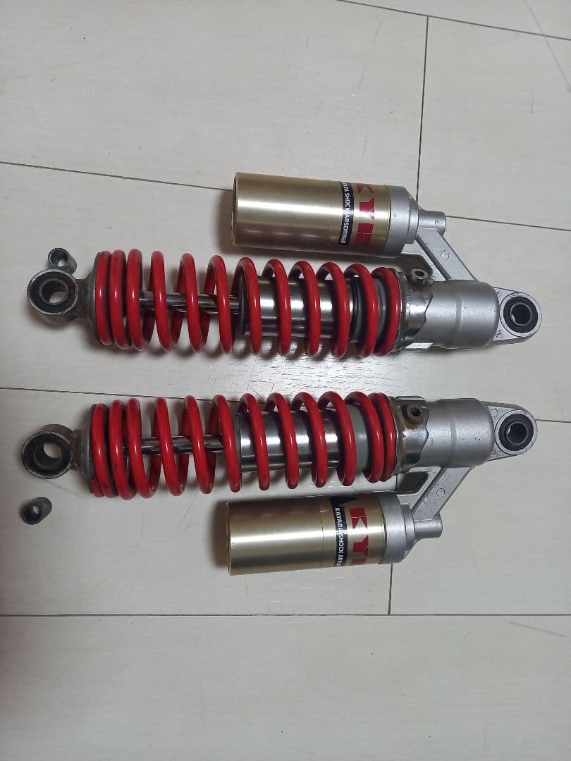 GSX400 インパルス リアサス　カヤバ　XJR ZRX CB400SF