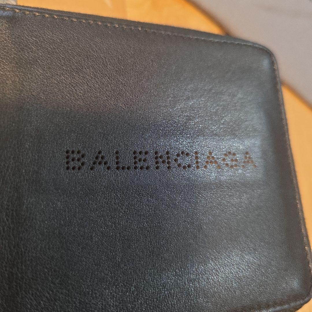 BALENCIAGA　バレンシアガ　ラウンドジップ　二つ折り　ウォレット
