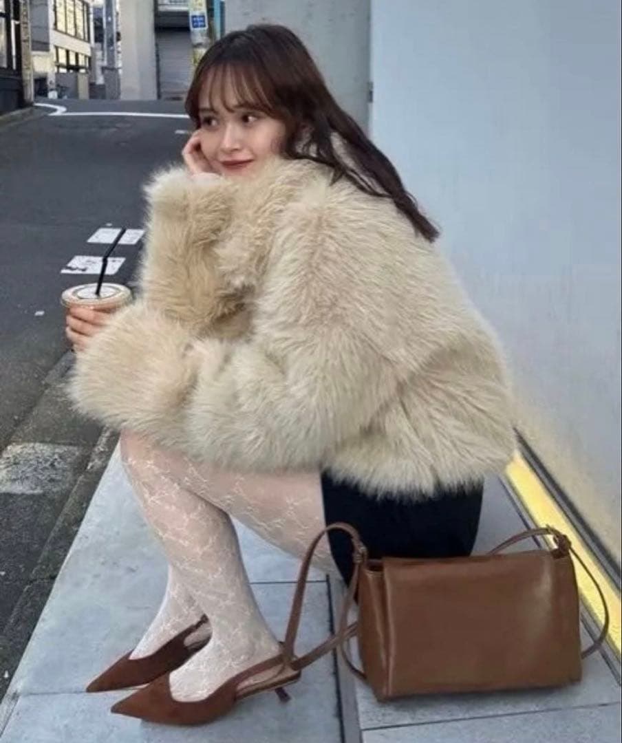 【mystic】ショートファーコート　韓国系 y2k グランジ