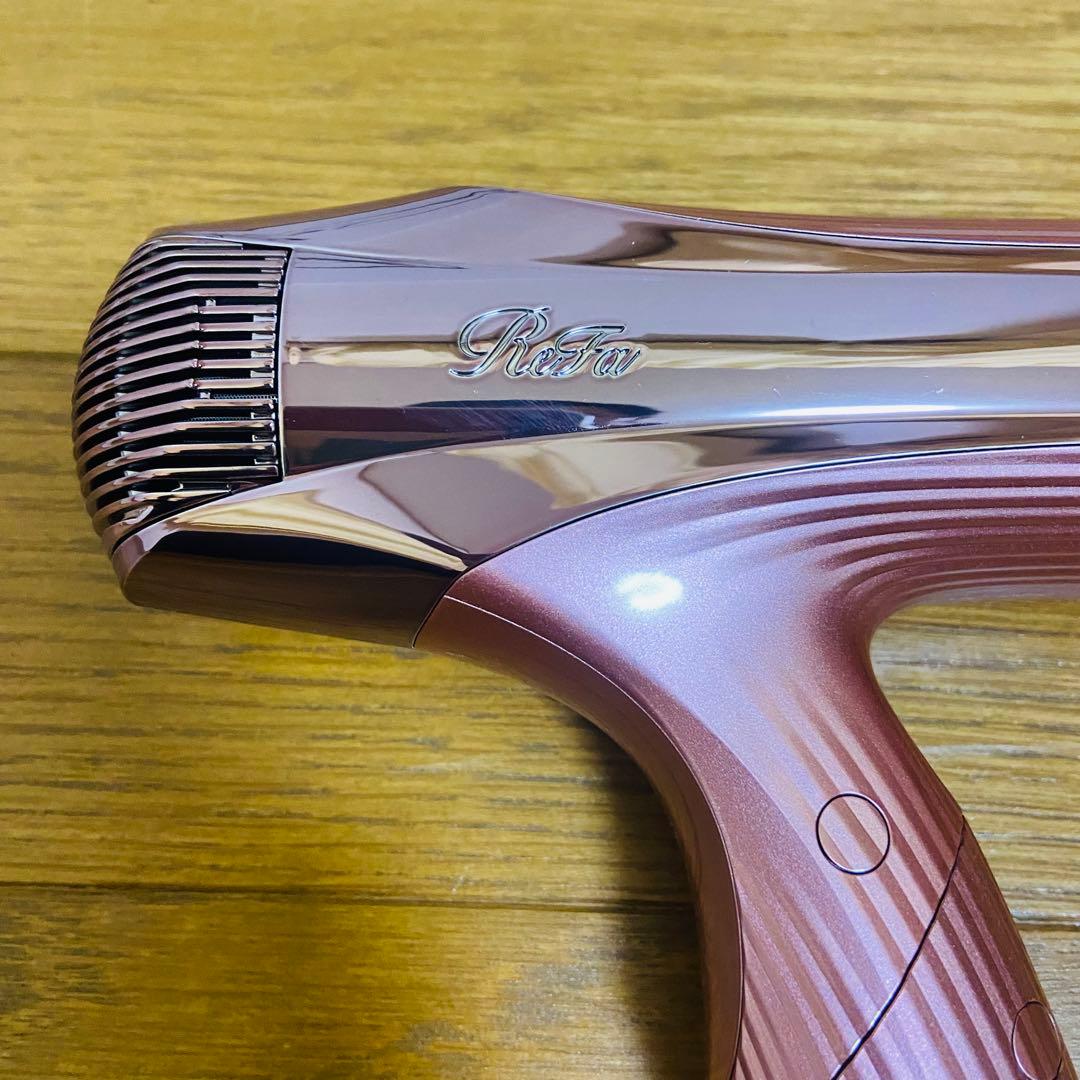 2025年　リファ ビューテックドライヤー RE-AX-05A ピンク ReFa