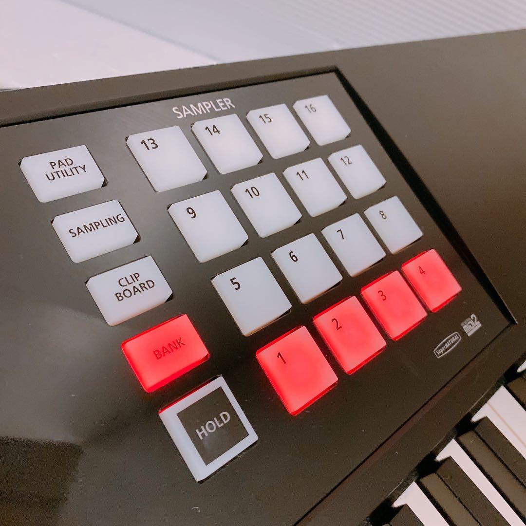 Roland FA-08 シンセサイザー