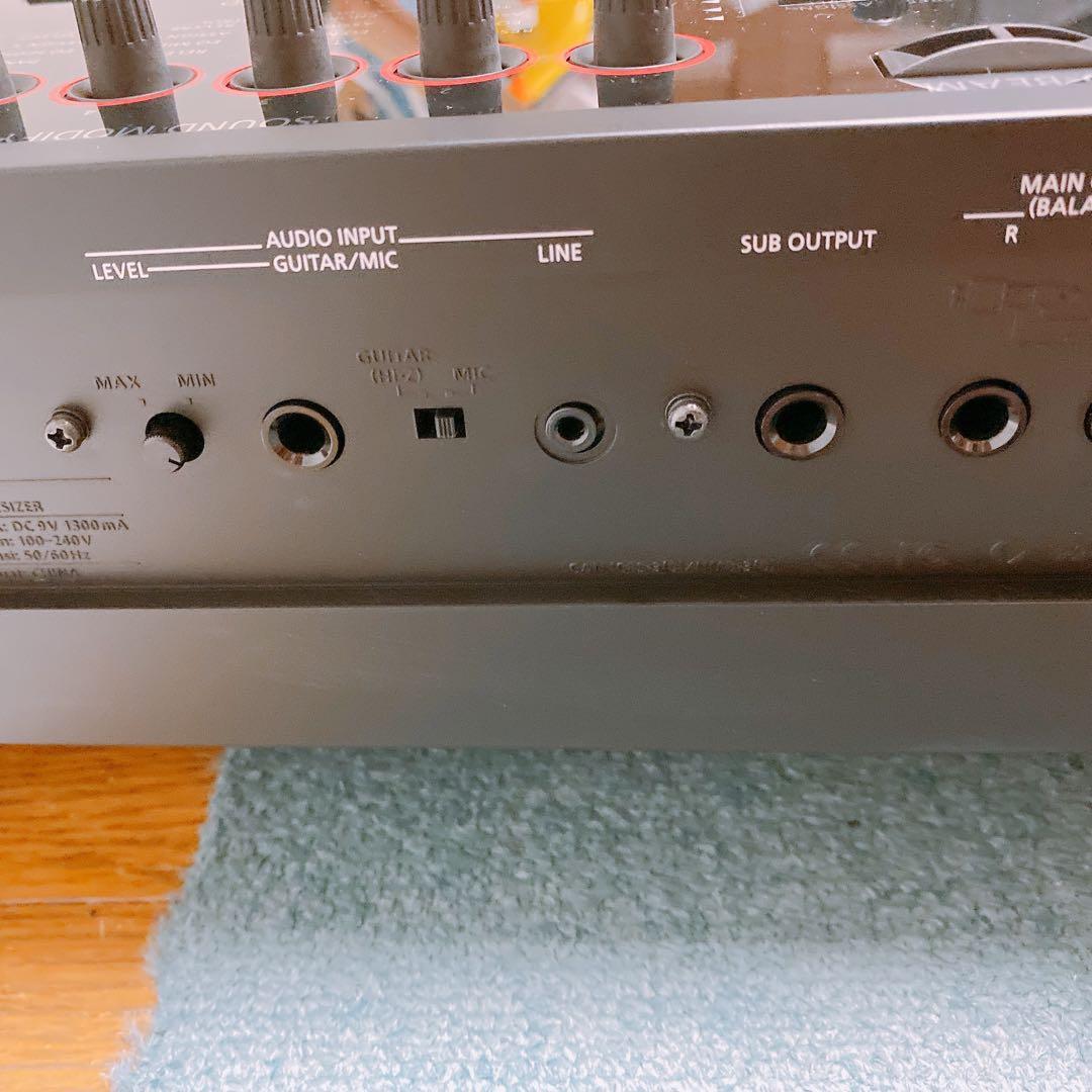 Roland FA-08 シンセサイザー