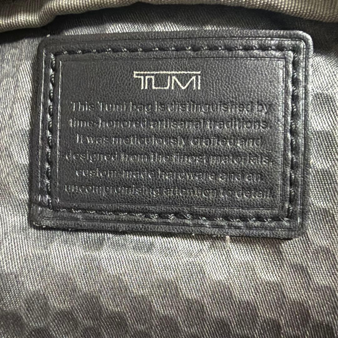 TUMI 迷彩デザイン リュック