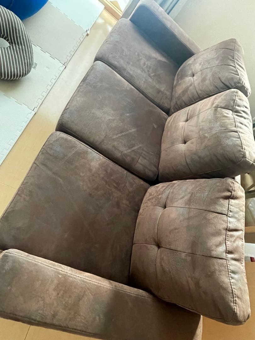 ブラウン 3人掛けソファ スエード調