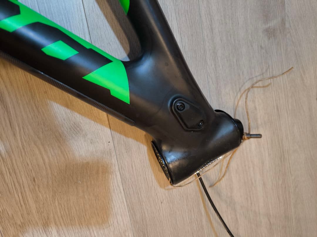 Kona Operator DH フレームセット RockShox Kage