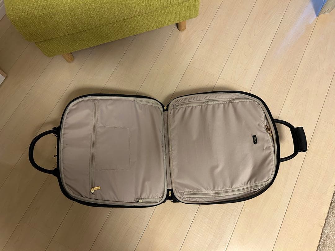 TUMI レディース VISTA キャリーオンケース