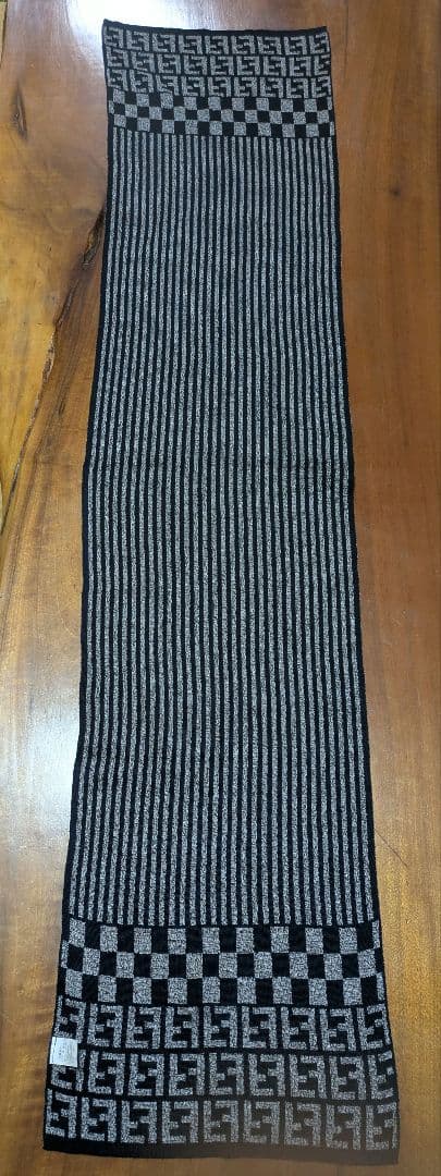 Fendi FFロゴマフラー