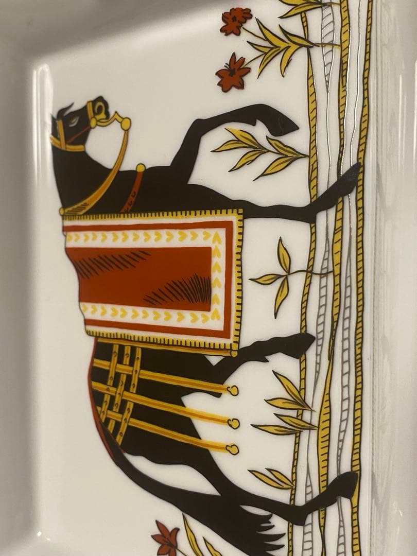 HERMES 陶器製馬柄アッシュトレイ