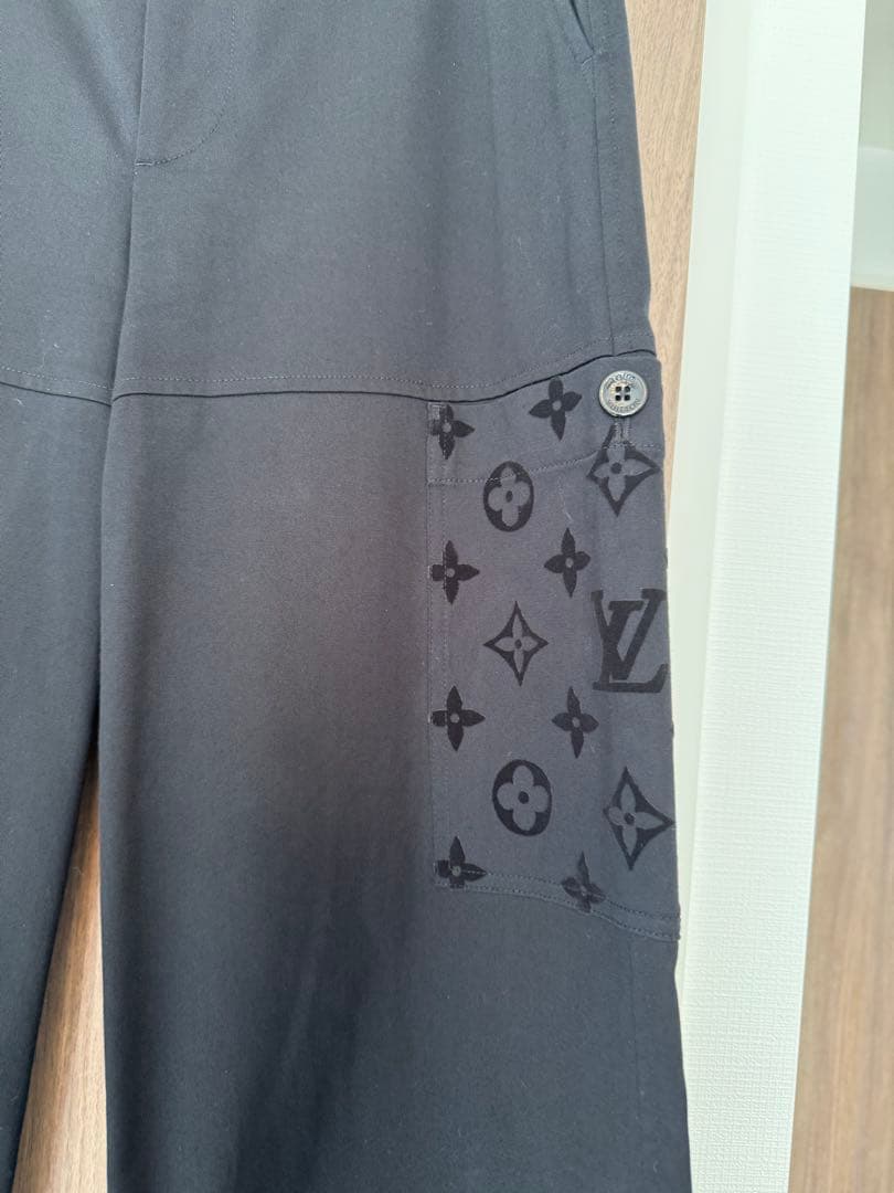 美品　ルイヴィトン ワイドカーゴパンツ ブラック メンズ　44