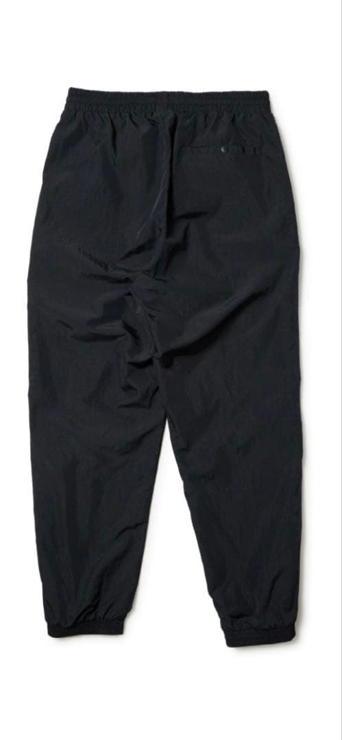 NEWERAナイロンパンツ