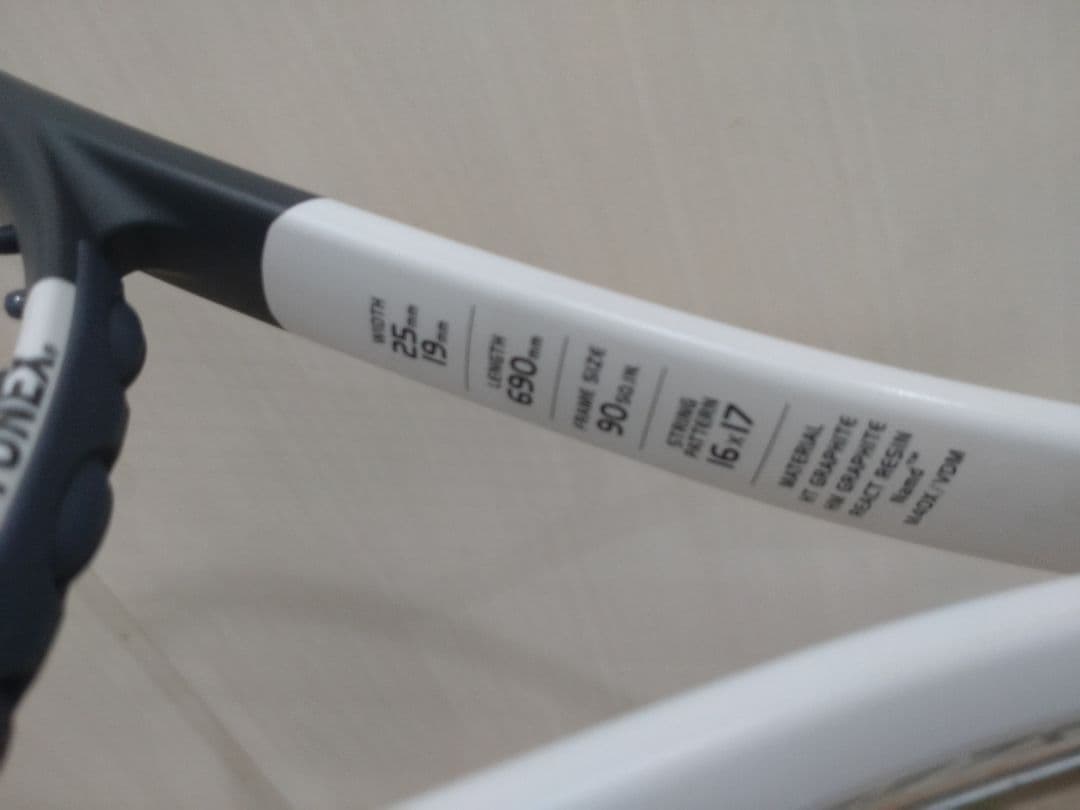 YONEX VOLTRAGE 7S ボルトレイジ テニスラケット