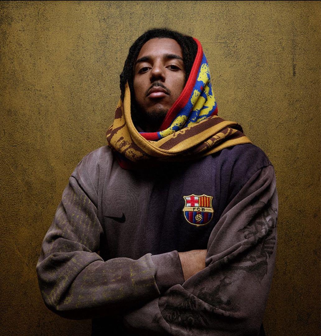 cactus jack バルセロナ コラボ マフラー Travis Scott