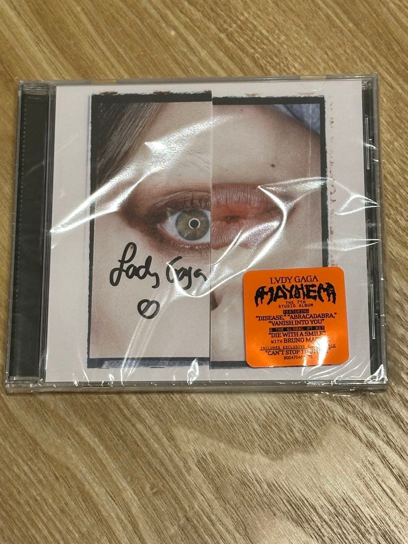 lady gaga MAYHEM CDサインアートカード