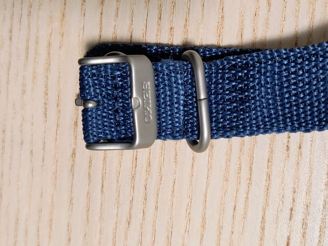 SEIKO 5 自動巻き 腕時計 ネイビー　ミリタリー