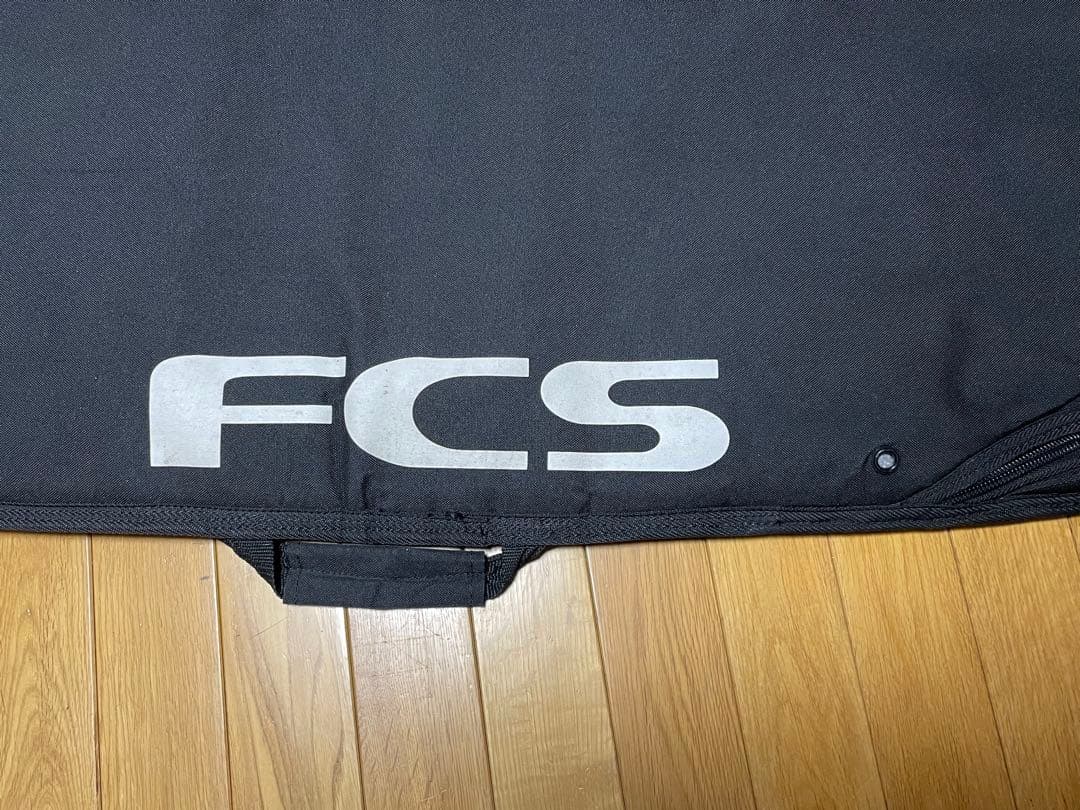 FCS 7'0\" サーフボード ハードケース