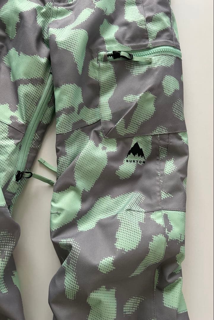 バートン　ガールズ　スノーボードウェア　 スキー　M140 キッズ