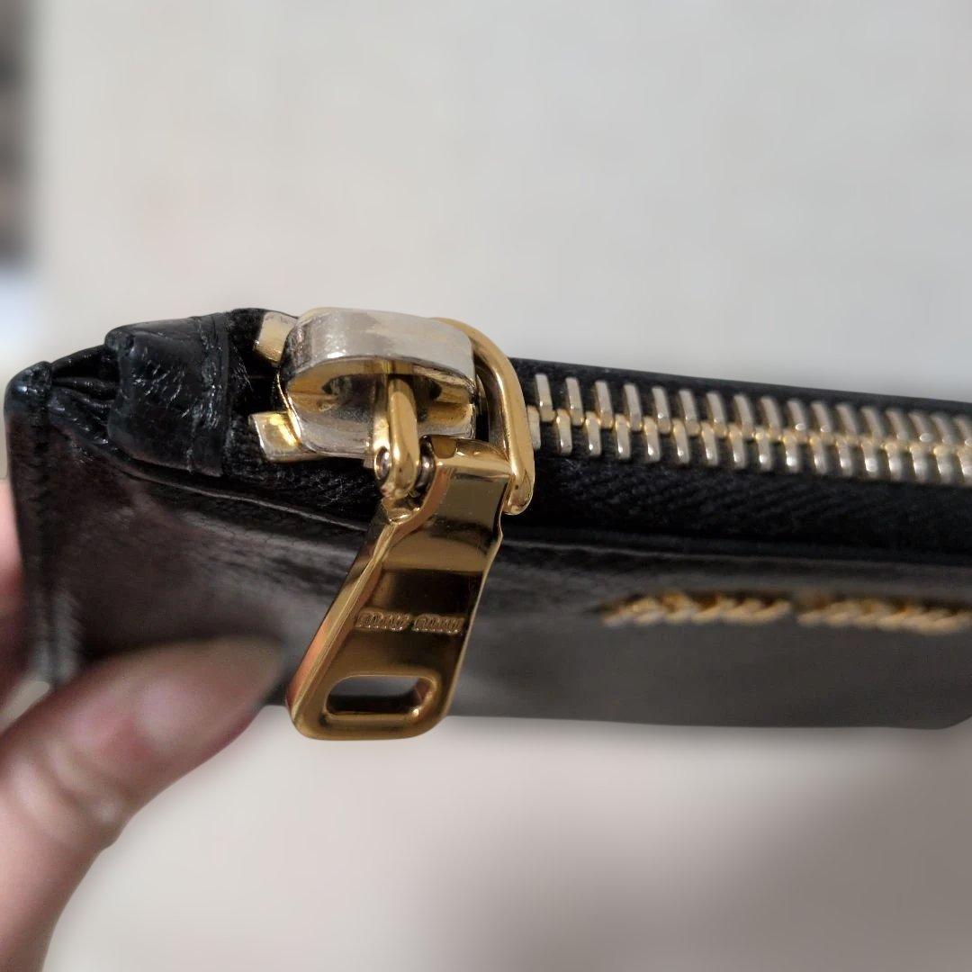 MIU MIU ブラックレザー キーケース　ミニ財布　ケース