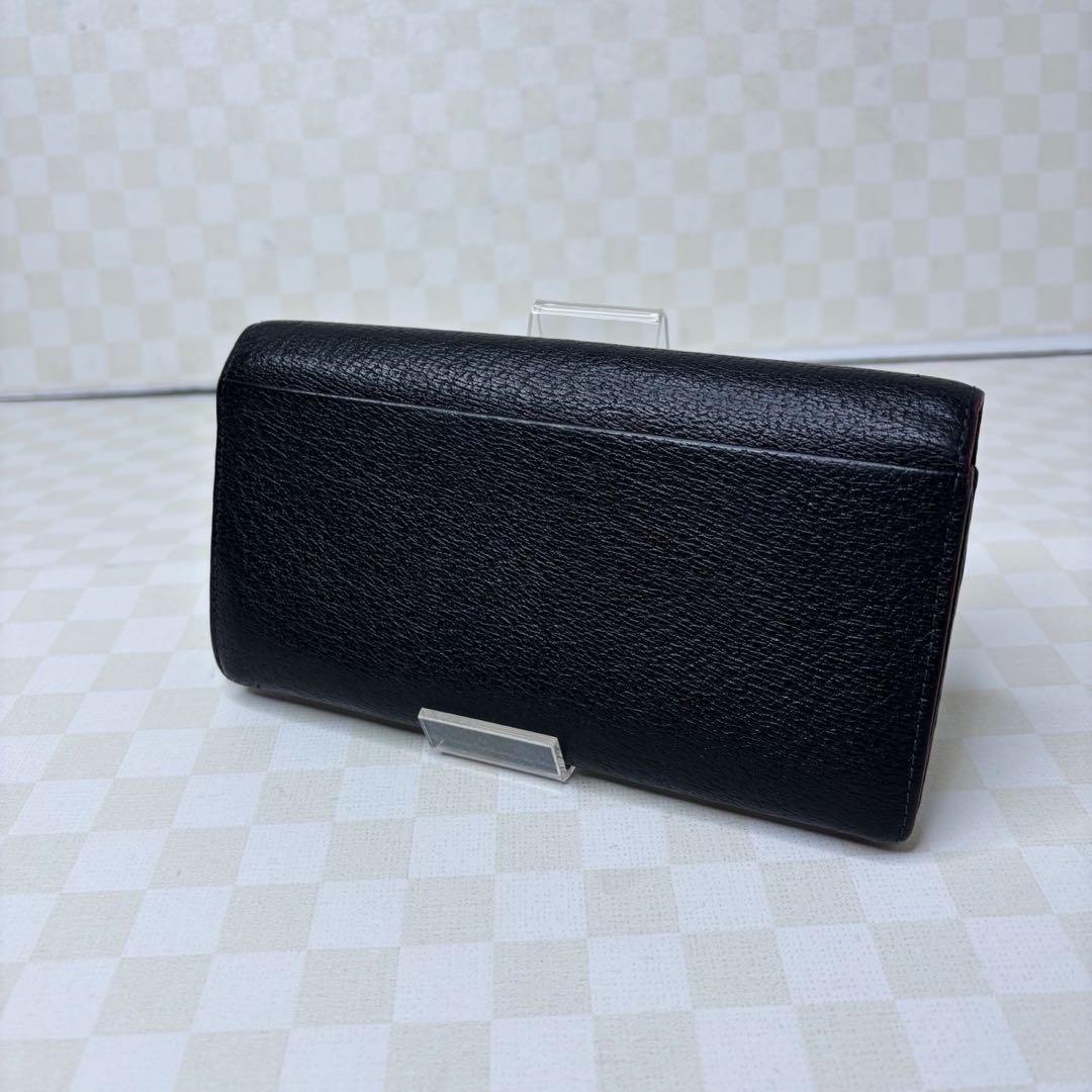 極美品　Vivienne ヴィヴィアン　長財布　二つ折り　がま口　M83