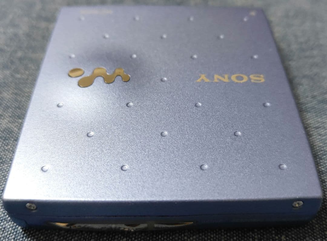 SONY ポータブルMDプレーヤー MZ-E909