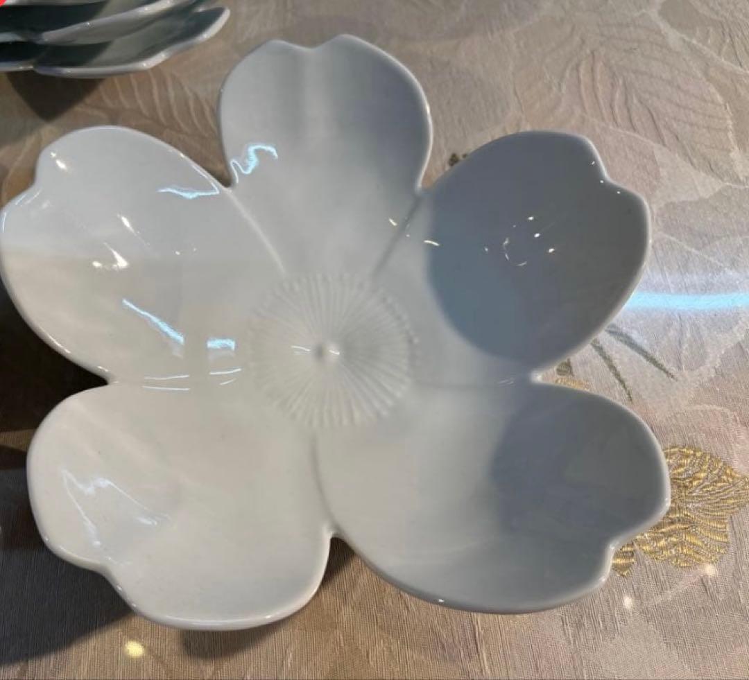 有田焼　白磁さくら型向付（5枚）
