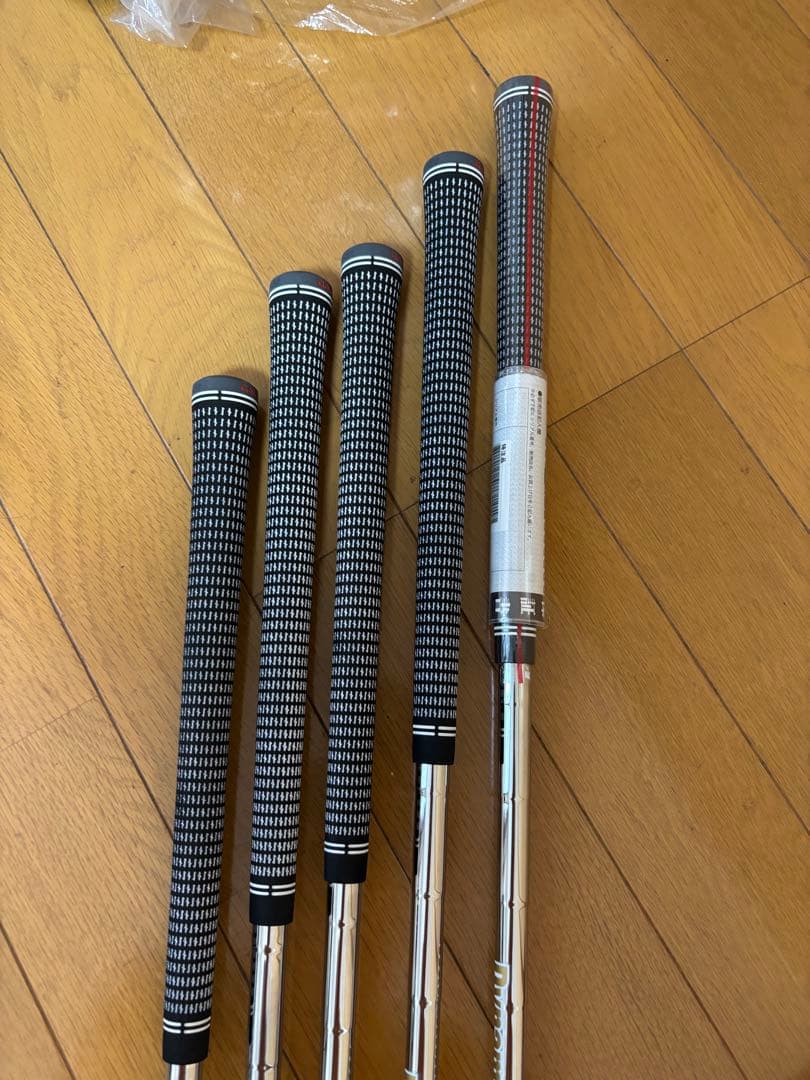 ブリヂストン　242CB+アイアン　6〜P 5本