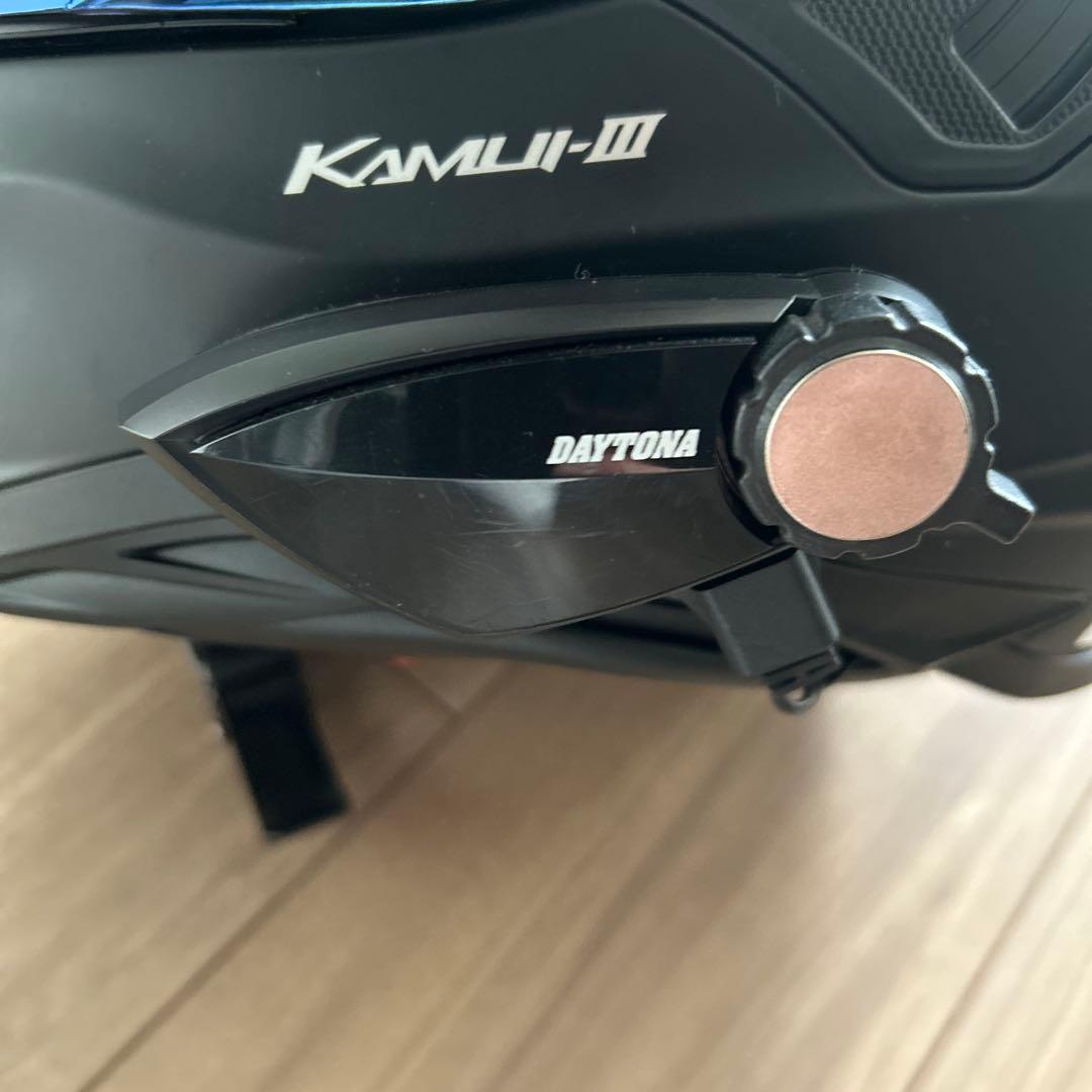 フルフェイスヘルメット　カブト　カムリⅢ