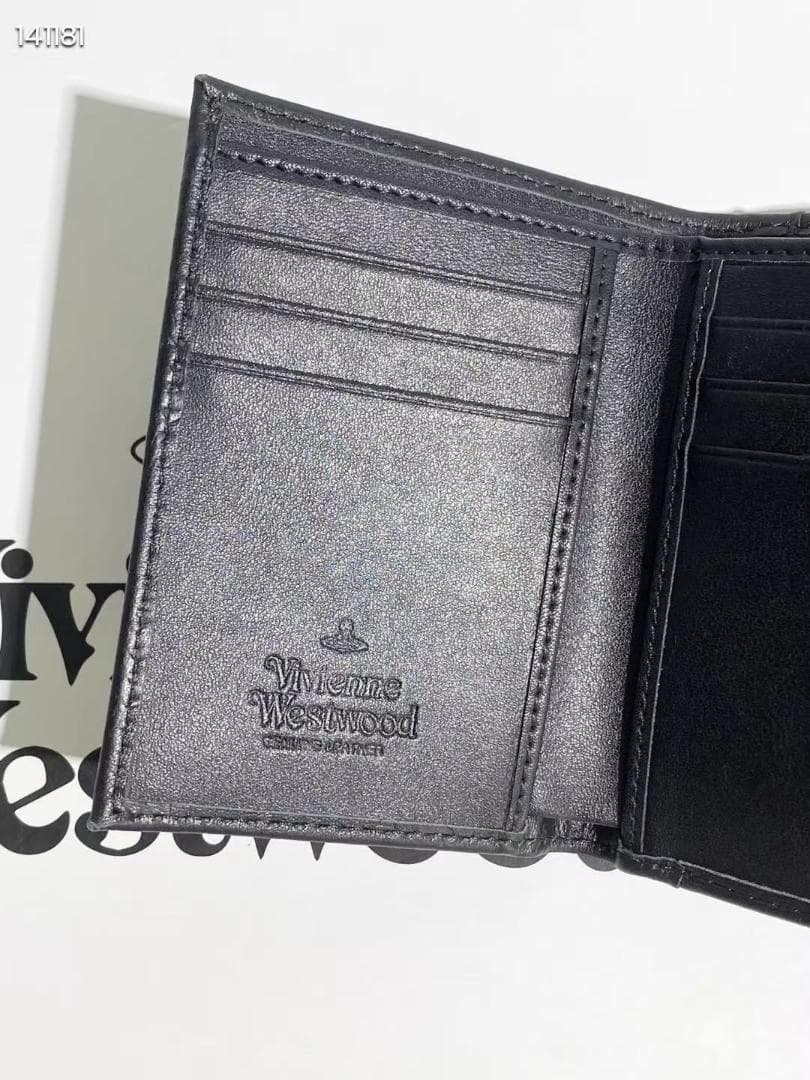 ブラック ヴィヴィアン柄 三つ折り財布-165