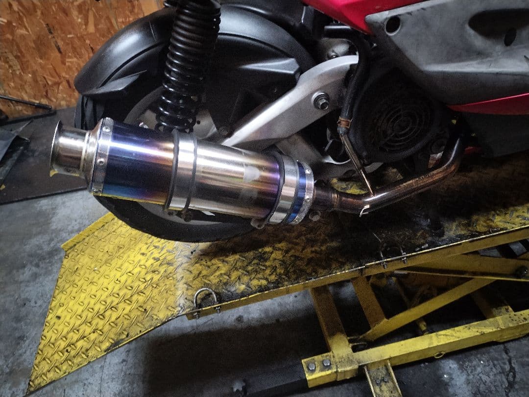 シグナス（SE44J） ２型 BEAMS マフラー 日本製 カラフル