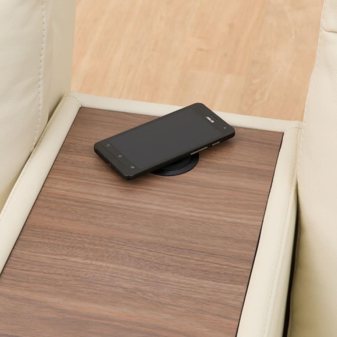 ニトリ／2人掛けワイド電動リクライニングソファUM01 IVBOX付き2モーター