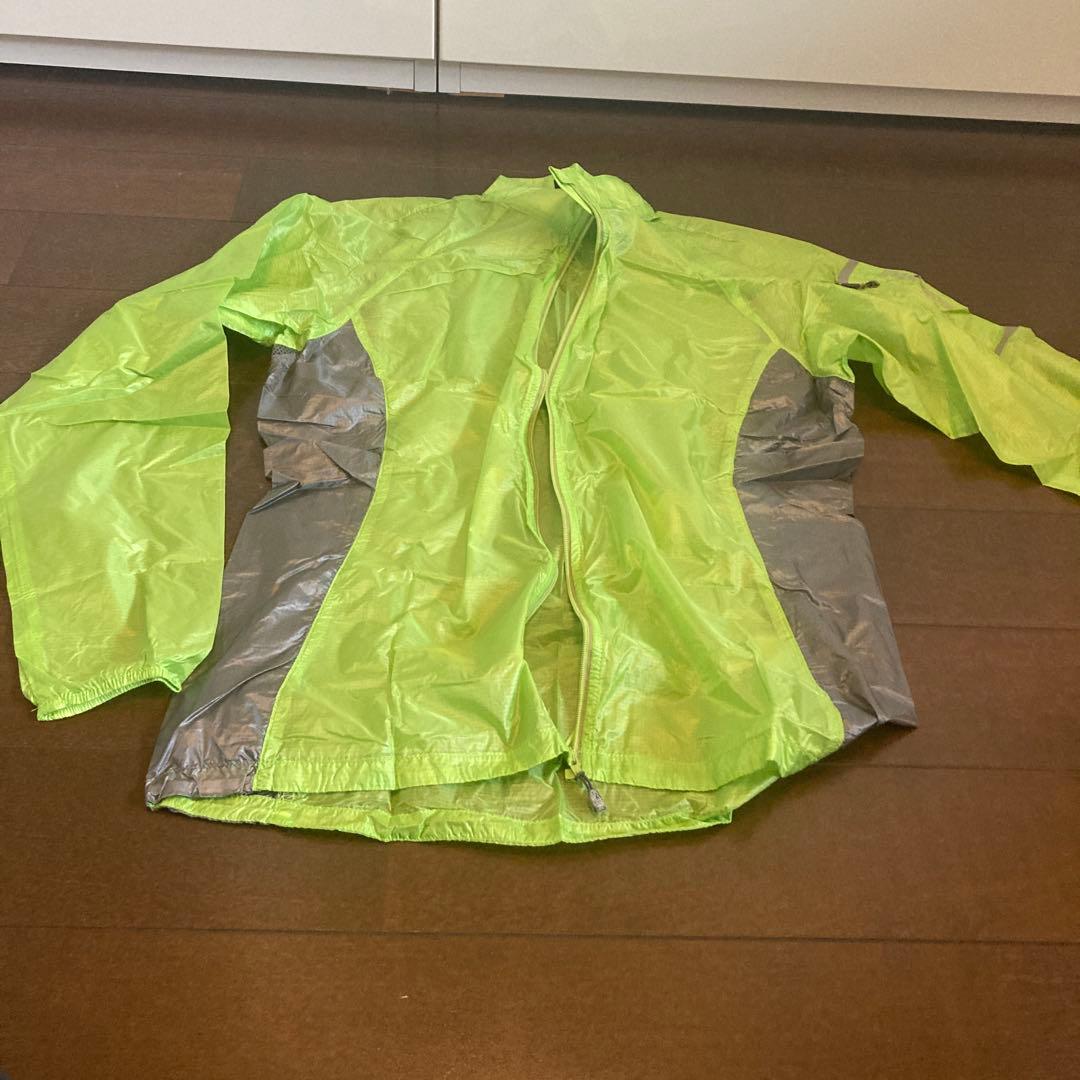 mont-bell ウィンドブレーカー M 蛍光グリーン