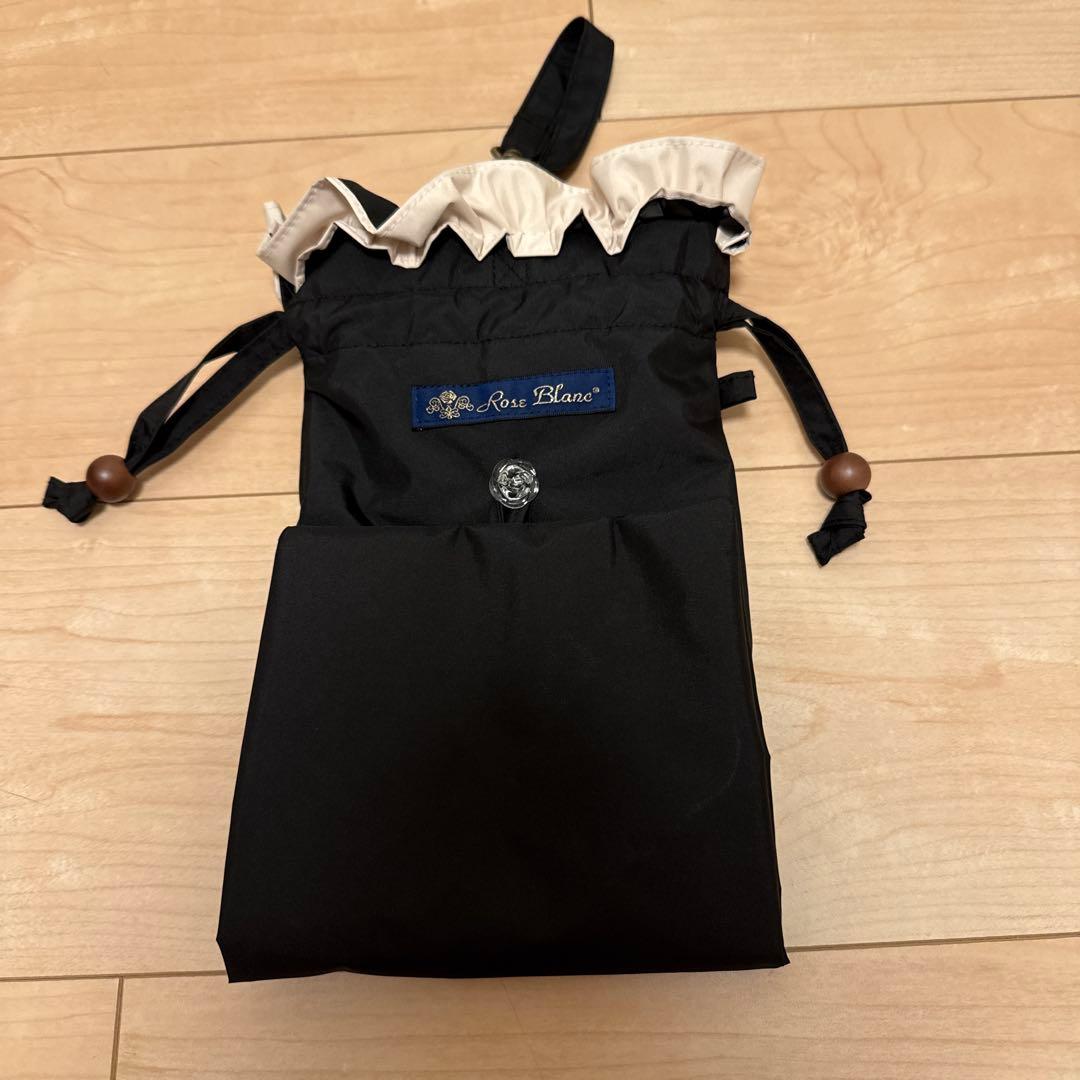 芦屋ロサブラン　フリル付き折りたたみ傘 ブラック×ベージュ