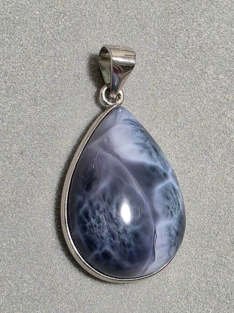 ドミニカ共和国産　ペクトライト　パープルラリマー　ペンダント　S925