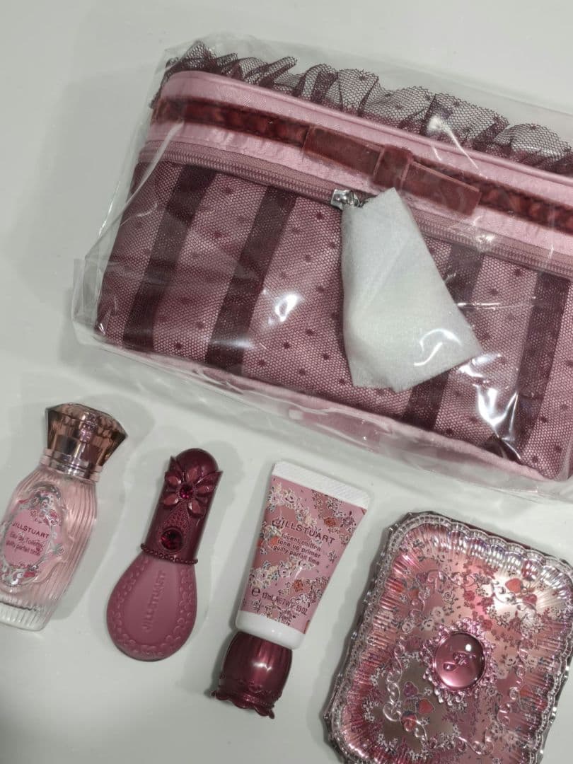 JILL STUART　クリスマスコフレ　2024