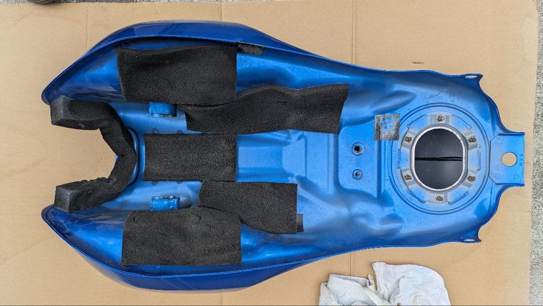 cb400sf sb nc42 タンク