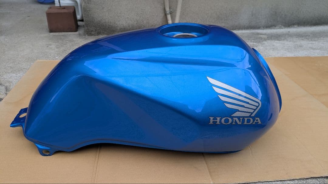 cb400sf sb nc42 タンク