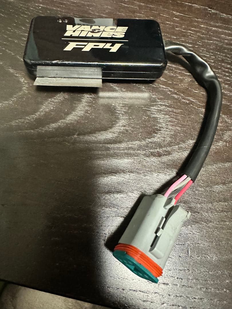 Vance & Hines FP4 ECUモジュール