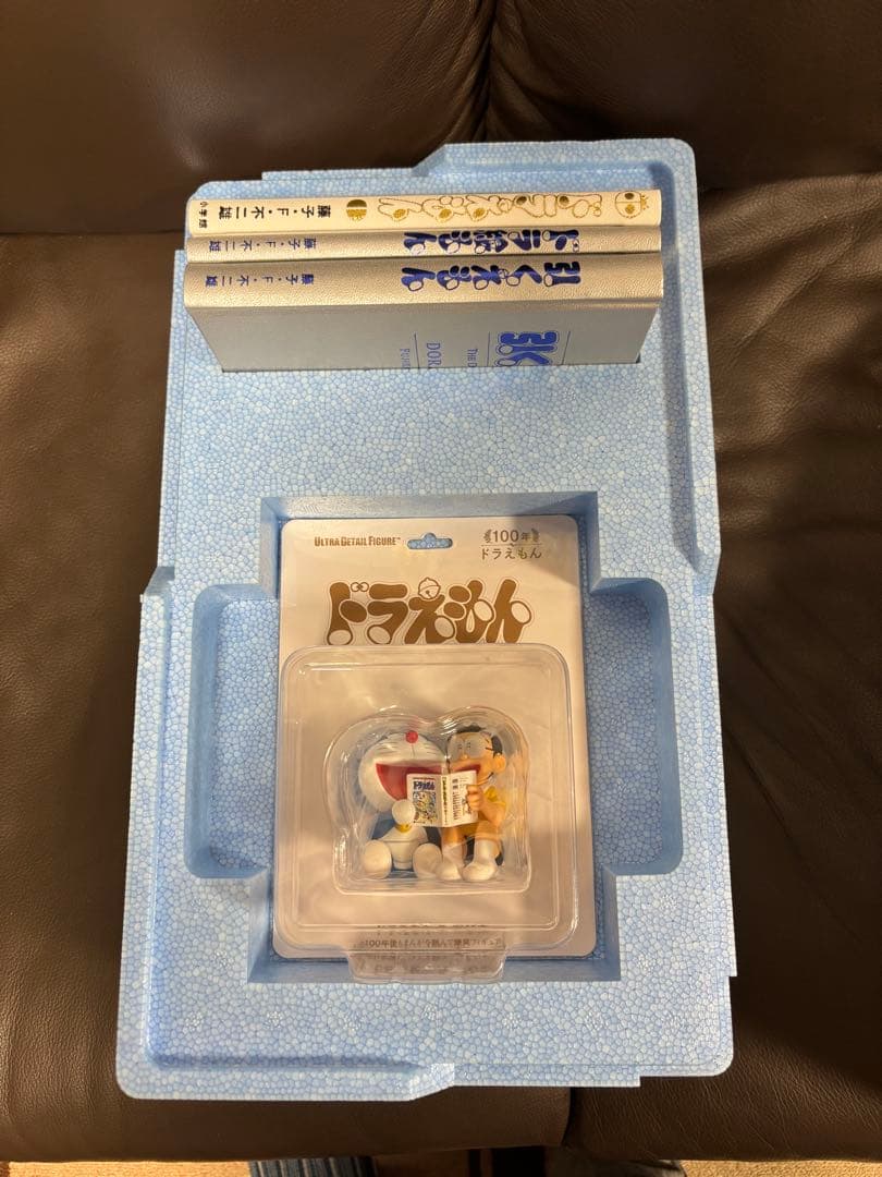 未使用　ドラえもん　豪華愛蔵版 全45巻セット「100年ドラえもん」　付属品完備