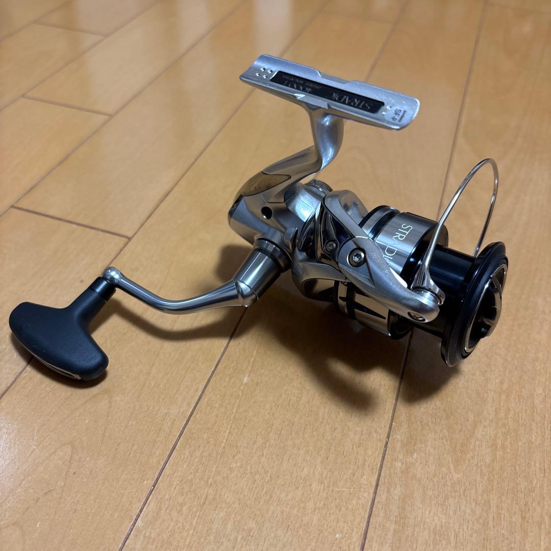 SHIMANO STRADIC 4000 スピニングリール