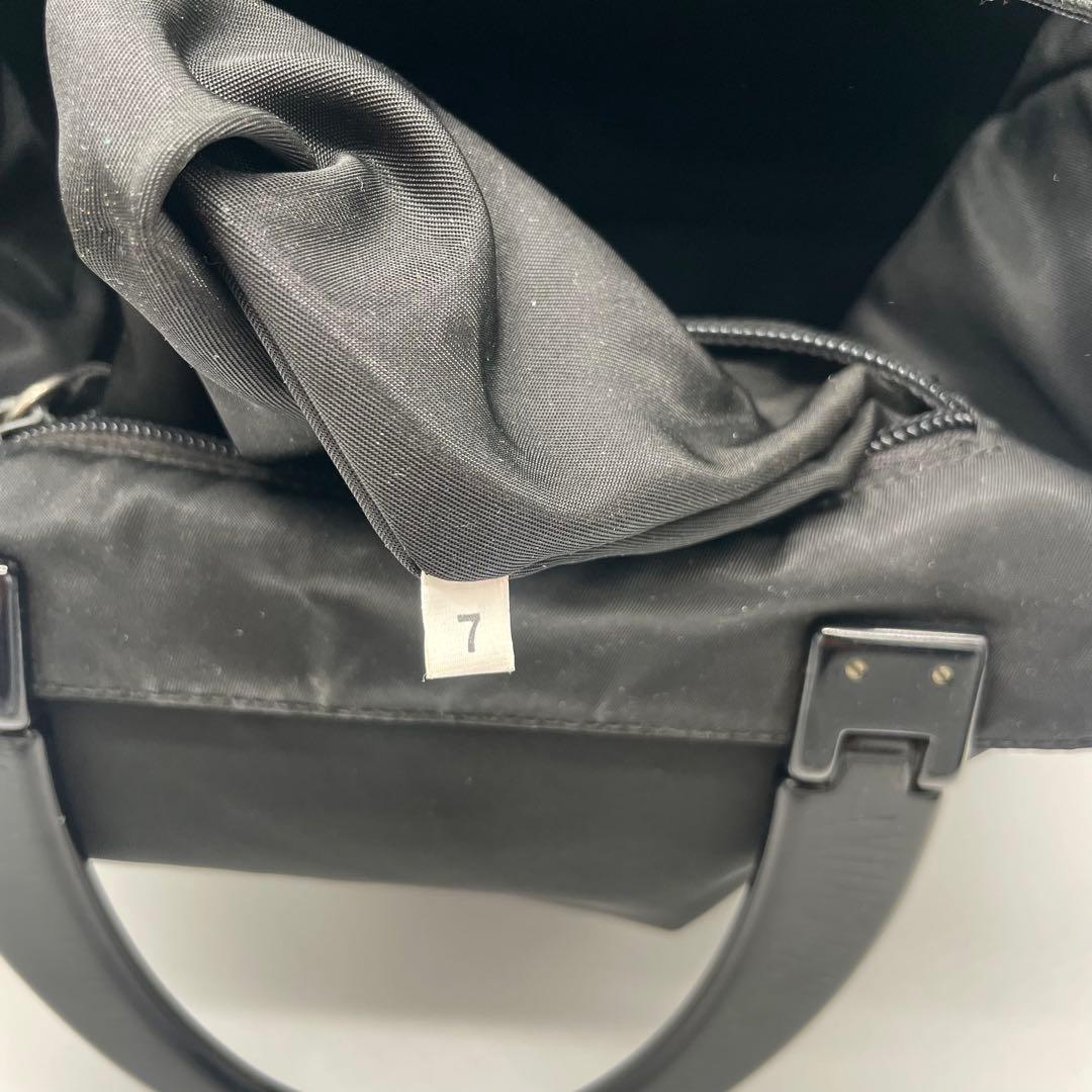 PRADA 三角ロゴ　トートバッグ　ハンドバッグ　ナイロン　ブラック