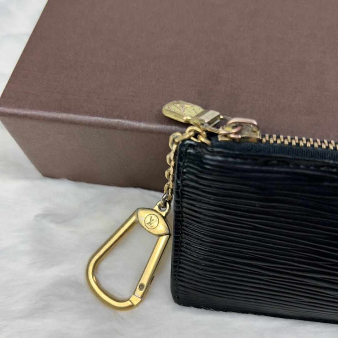 よよよちゃん専用　LOUIS VUITTON ルイヴィトン エピ ポシェットクレ