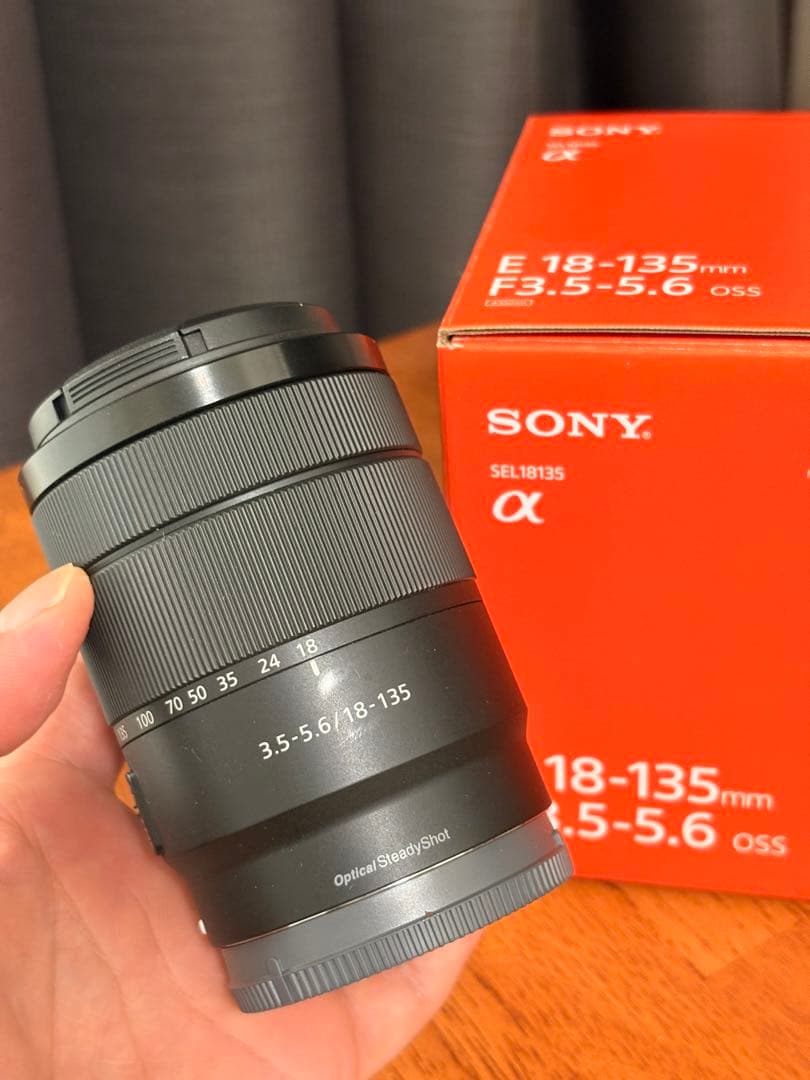 ソニー E 18-135mm F3.5-5.6 OSS（SEL18135）