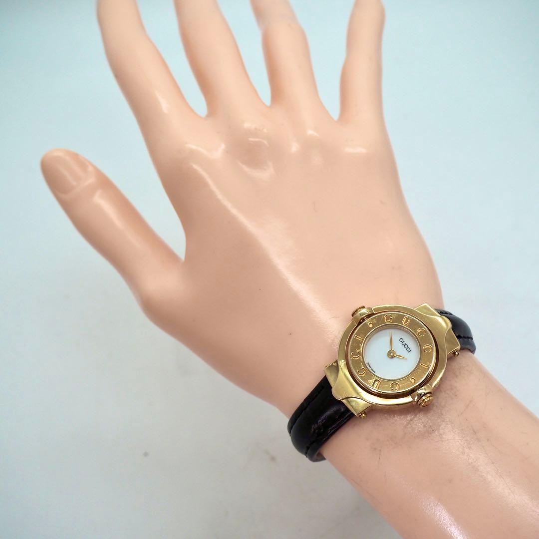 100 稼働 GUCCI 時計　新品ベルト リバーシブル レディース　6600L