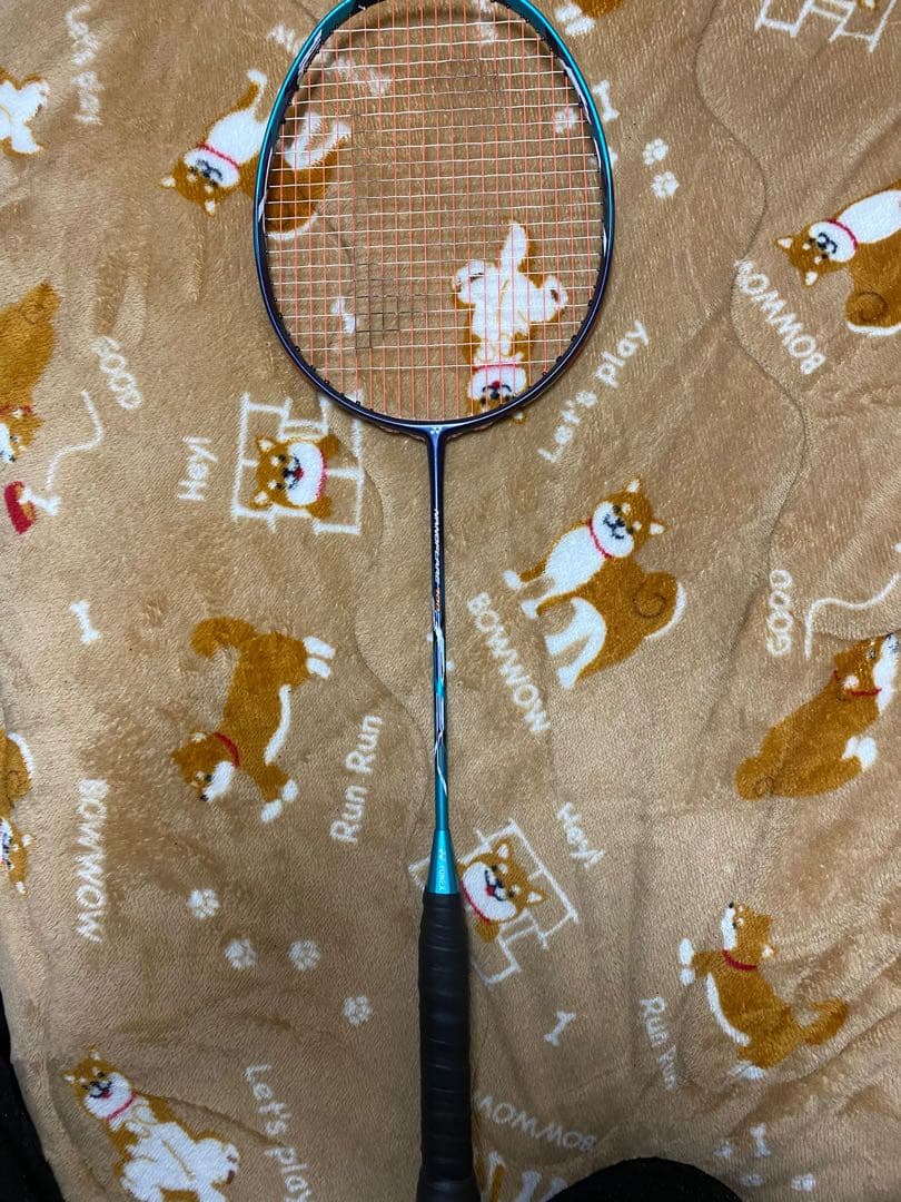 YONEX バドミントンラケット オレンジストリング